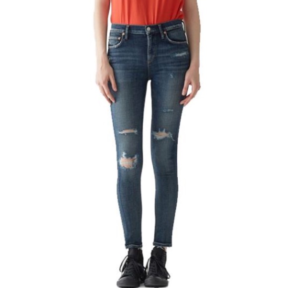 Sophie High Rise Skinny in Sabotage